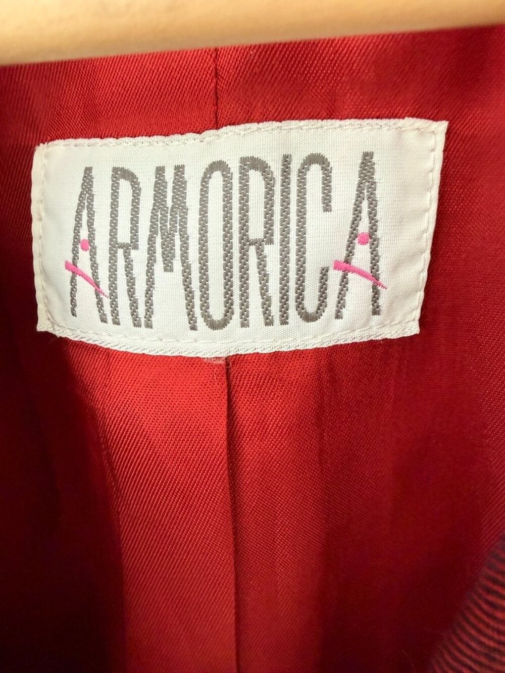 Vintage ARMORICA Italy Red Plaid 100% Wool Blazer Velvet Trim Collar Accent - Picture 2 of 8